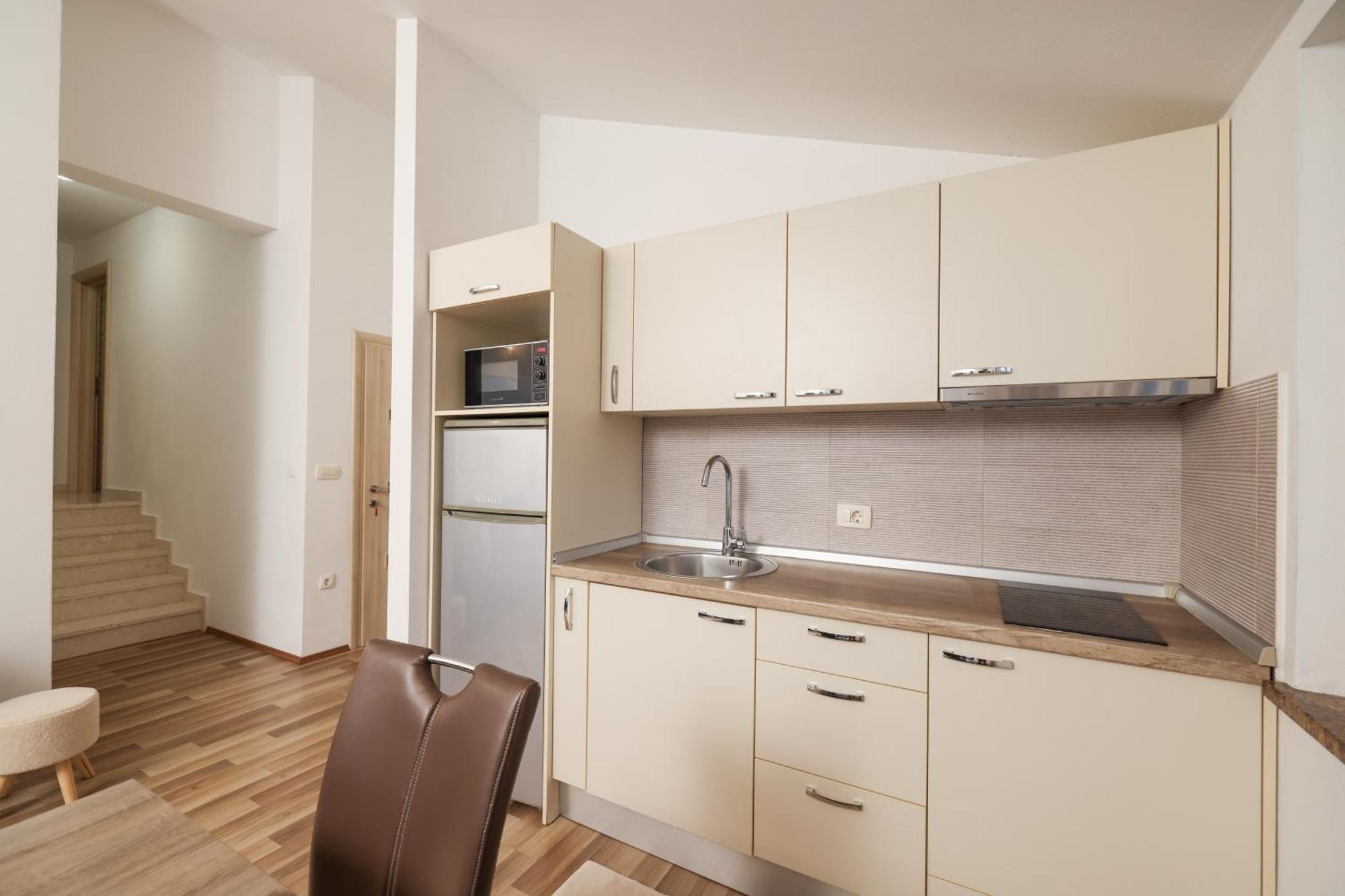 Apartments Anita Nin Kültér fotó